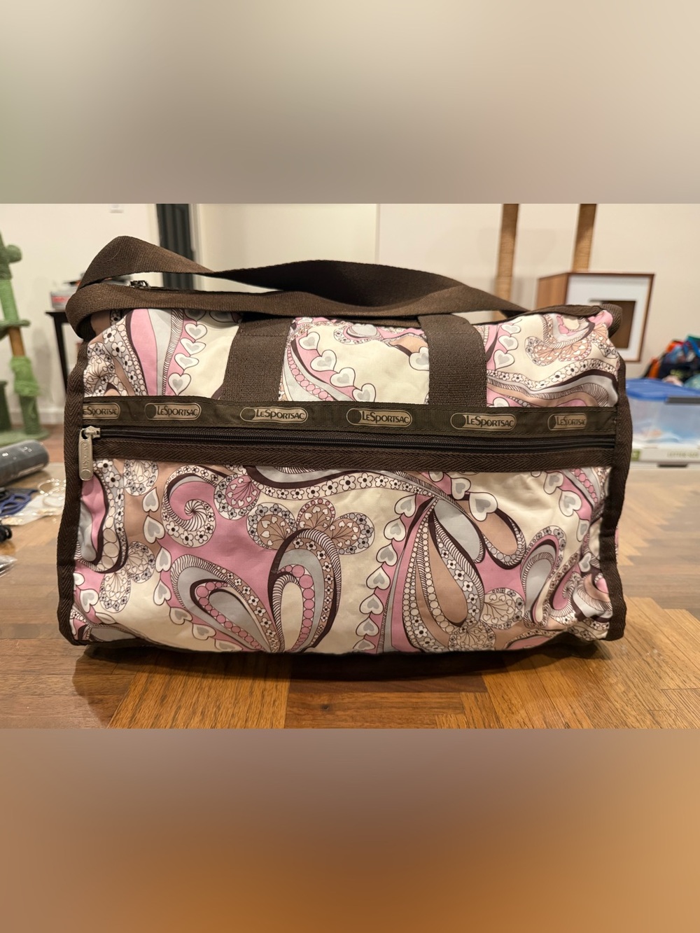 Lesportsac Deluxe Medium Weekender in brown and pink paisley pattern